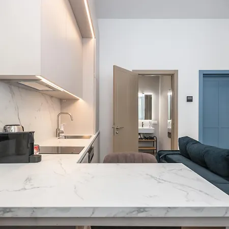 Daire New, Quiet, Premium Design, Free Locked Parking Riga