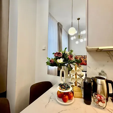 Daire New, Quiet, Premium Design, Free Locked Parking Riga