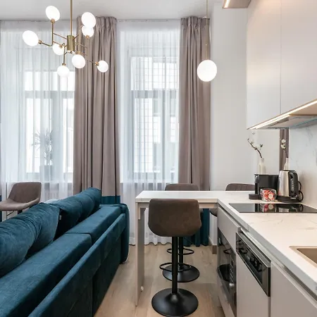 New, Quiet, Premium Design, Free Locked Parking Appartement Riga